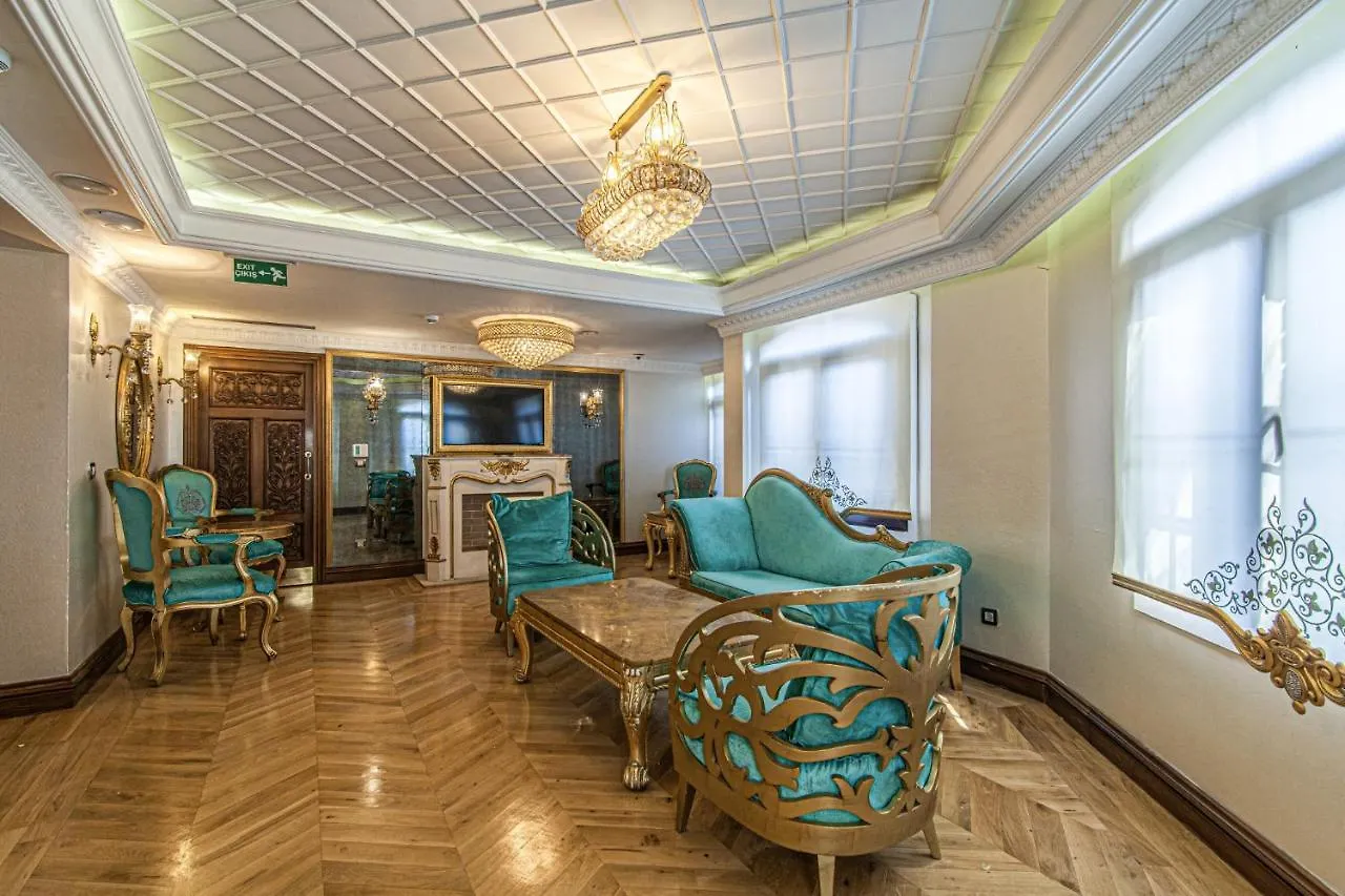 Exquisite Studio In Historic Mansion In Beylerbeyi İstanbul